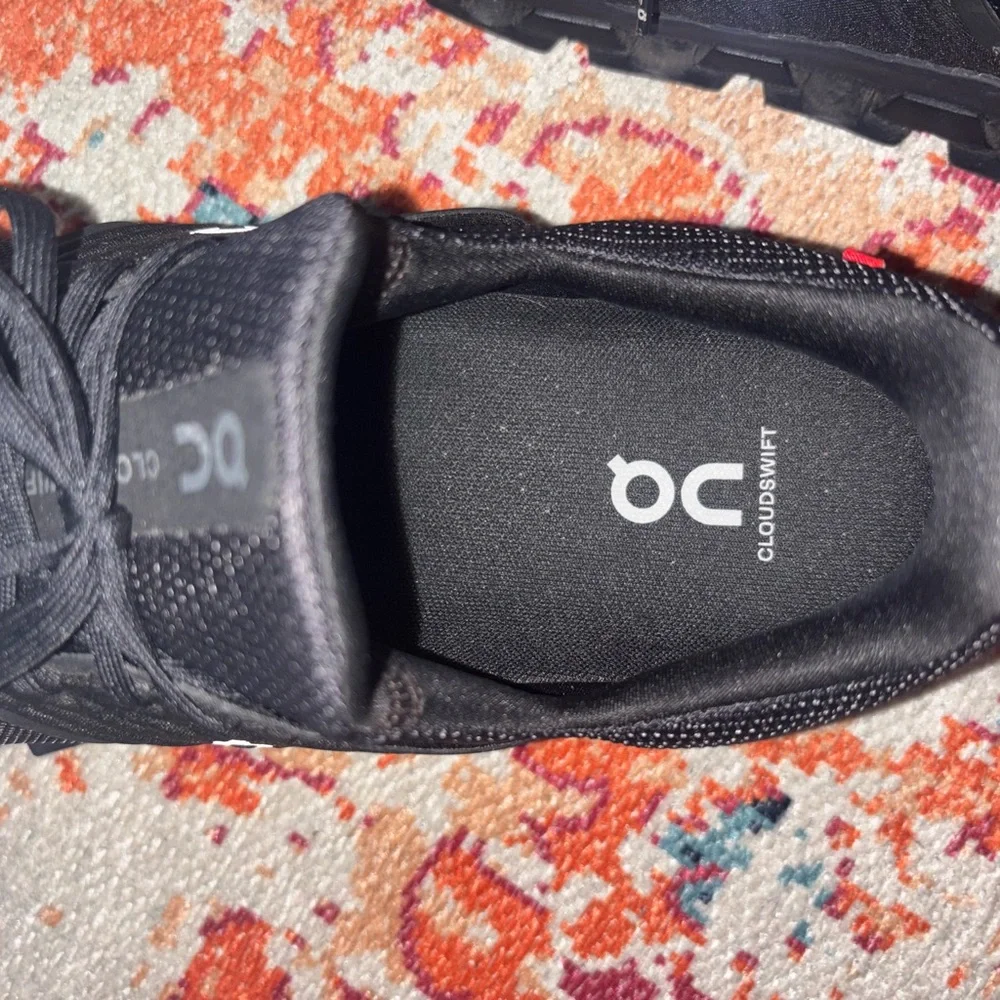 On Running Cloudswift Men's Athletic Shoes in Black - Picture 8 of 10